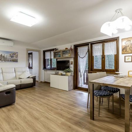 Des Alpes 2 Appartement Canazei Buitenkant foto